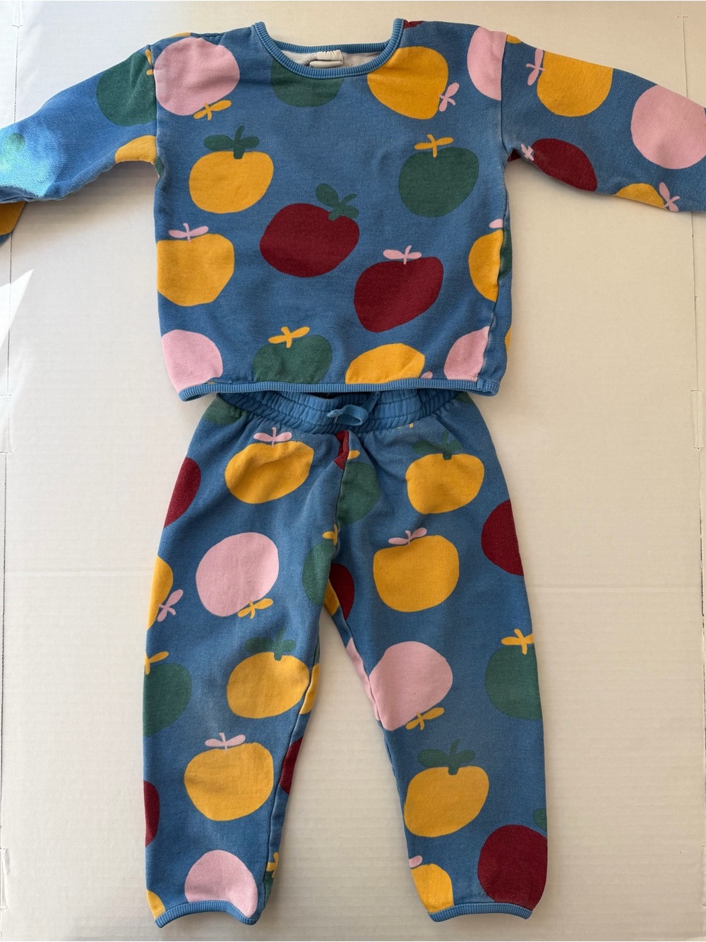 H&M Kids 3T Apple Print 2 Piece Sweatshirt Jogger Set 100% Cotton